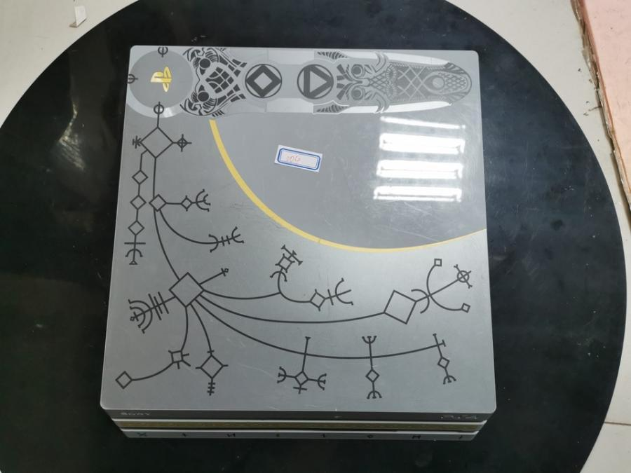 20万天价卡牌竟以80元起拍？