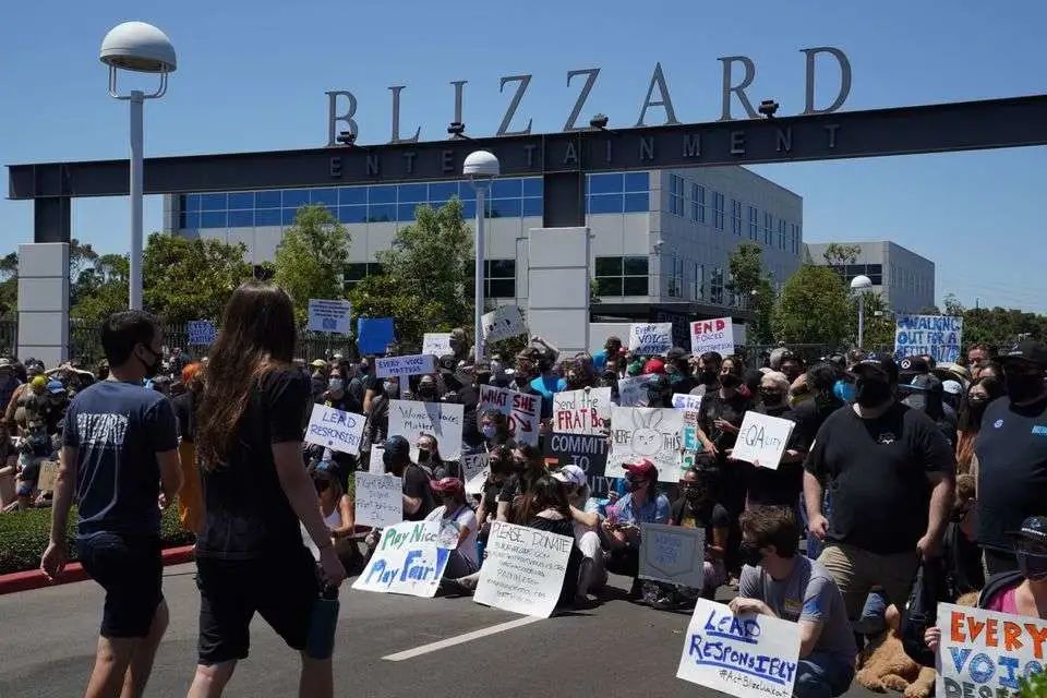 动视暴雪再次大地震：CEO恶行被揭露，员工再次罢工要求其下台
