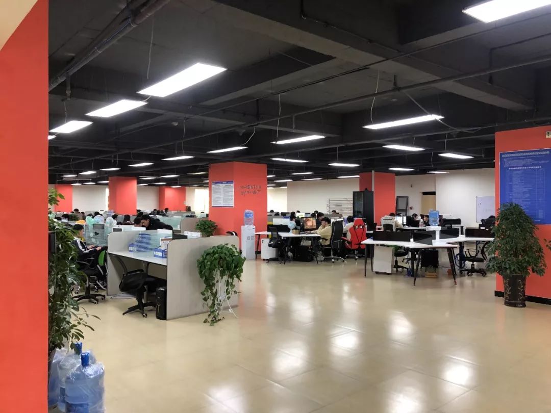 贵州一个偏僻的五线城市，竟冒出一家流水过10亿的公司