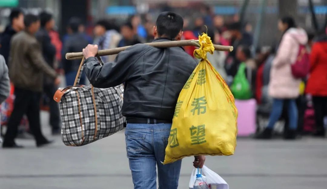 游戏公司一年花75亿买量，只为当个「打工人」？
